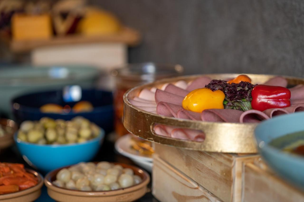 V Boutique Hotel 吉达 外观 照片